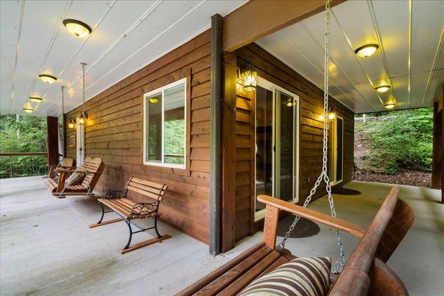 168 Laurel Lane, Stanton, KY 40380