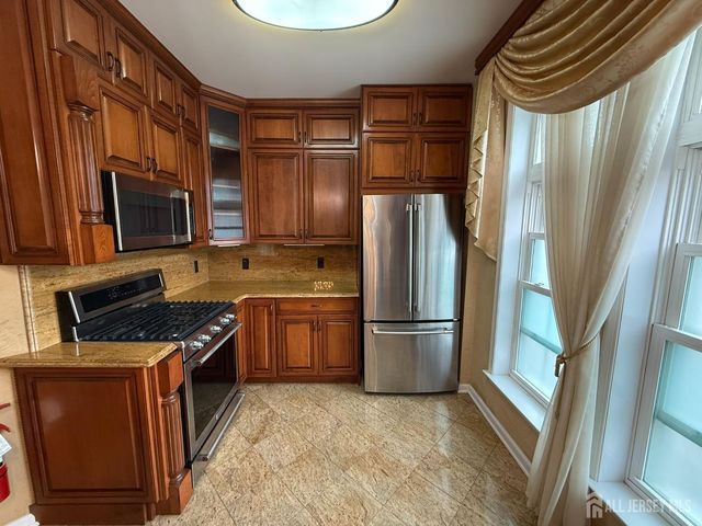 1202 Cedar Village Boulevard, East Brunswick, NJ 08816