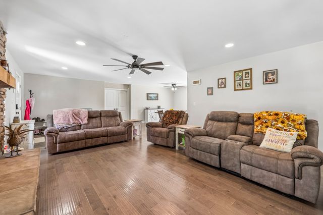 364 Eddins Rd, Lebanon, TN 37090