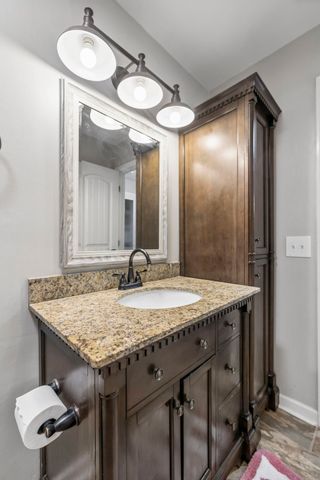 364 Eddins Rd, Lebanon, TN 37090