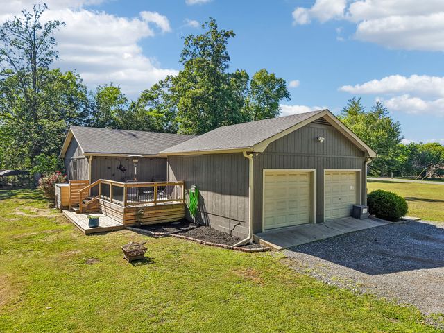 364 Eddins Rd, Lebanon, TN 37090