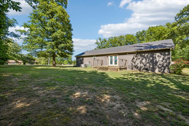 364 Eddins Rd, Lebanon, TN 37090
