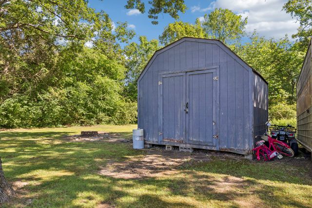 364 Eddins Rd, Lebanon, TN 37090