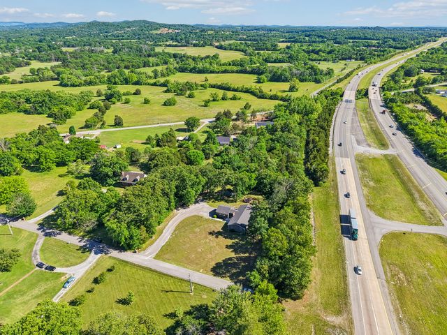 364 Eddins Rd, Lebanon, TN 37090