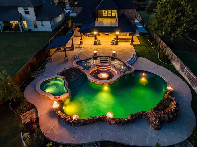 1616 Country Club Drive, Mansfield, TX 76063