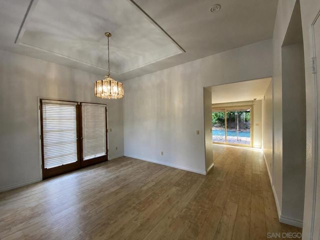 12592 Heatherfield Ln, San Diego, CA 92128