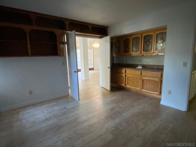 12592 Heatherfield Ln, San Diego, CA 92128
