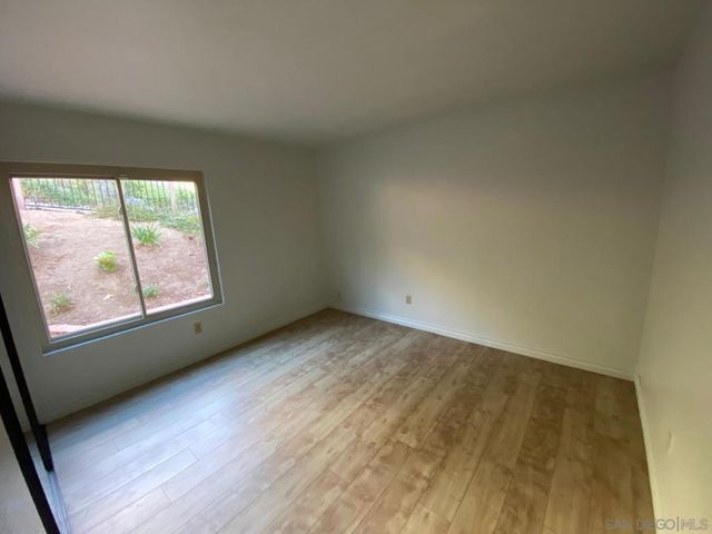 12592 Heatherfield Ln, San Diego, CA 92128