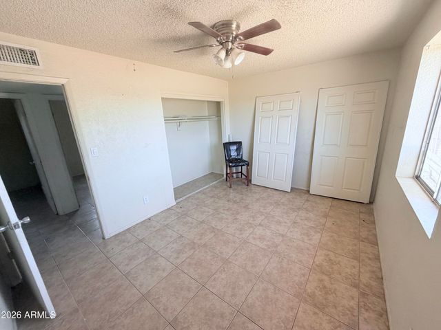 13216 W TUCKEY Lane, Glendale, AZ 85307