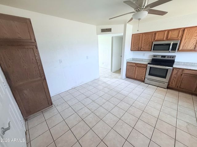 13216 W TUCKEY Lane, Glendale, AZ 85307