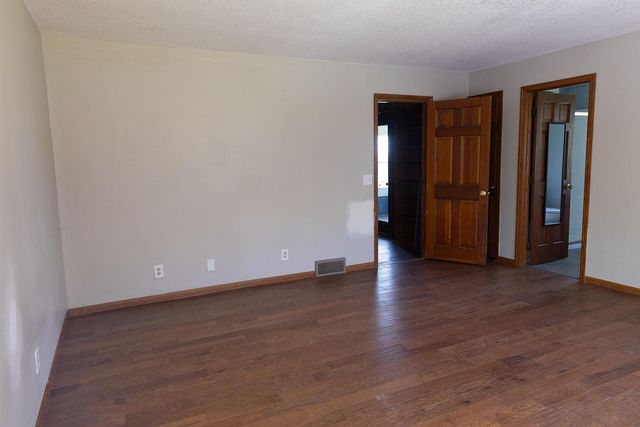 13822 44th Street N, Stillwater, MN 55082