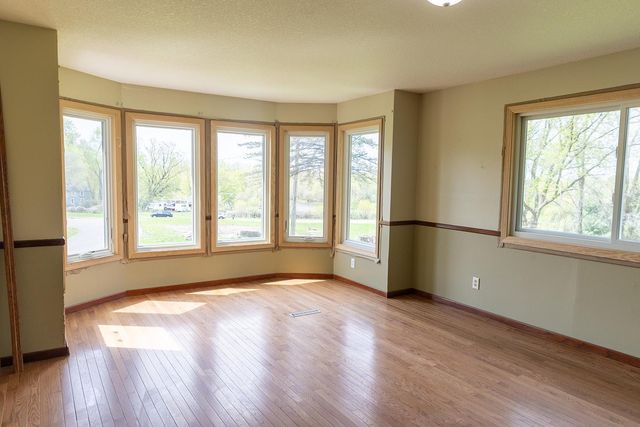 13822 44th Street N, Stillwater, MN 55082