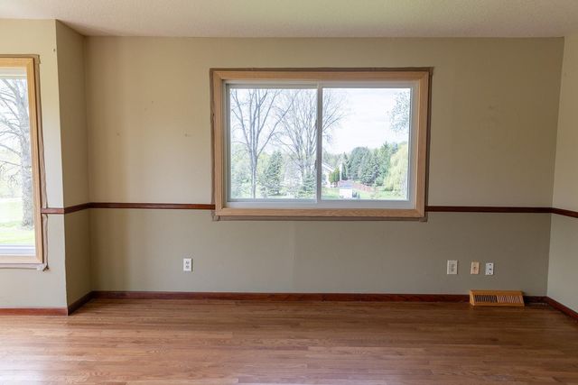 13822 44th Street N, Stillwater, MN 55082