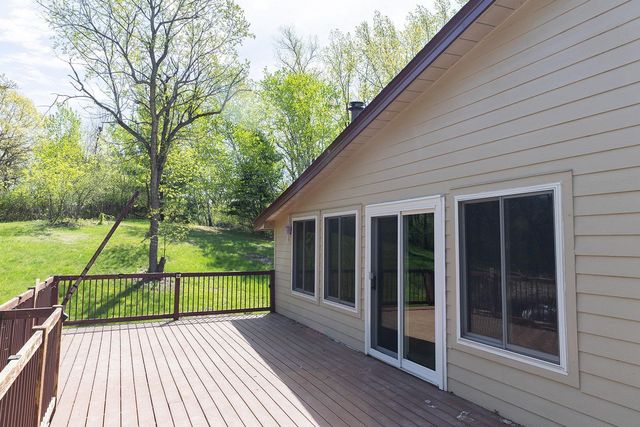 13822 44th Street N, Stillwater, MN 55082