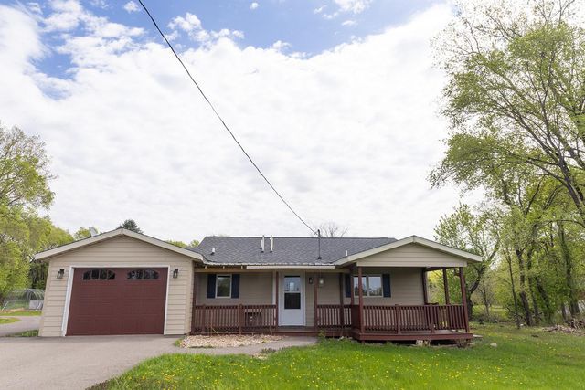 13822 44th Street N, Stillwater, MN 55082