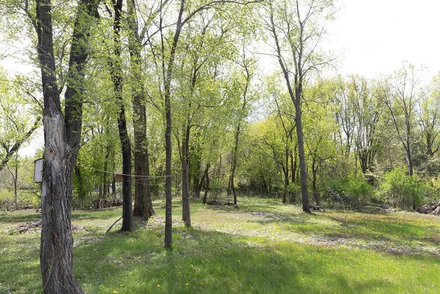 13822 44th Street N, Stillwater, MN 55082