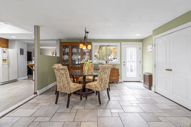 26 Reservoir Dr, Danvers, MA 01923