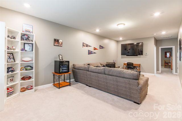 14915 Batteliere Drive, Charlotte, NC 28278