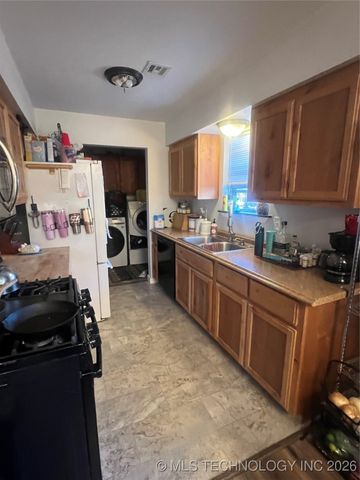 606 Straight Street, Fort Gibson, OK 74434