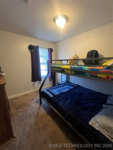 606 Straight Street, Fort Gibson, OK 74434