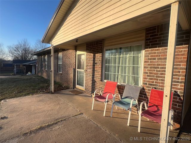 606 Straight Street, Fort Gibson, OK 74434