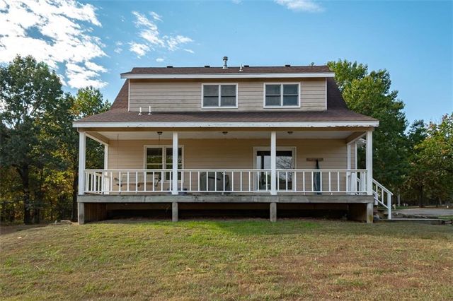 1140 N 100th Road, Baldwin City, KS 66006