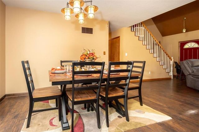 1140 N 100th Road, Baldwin City, KS 66006