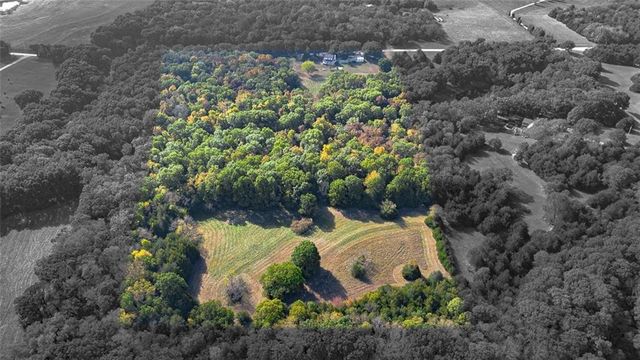 1140 N 100th Road, Baldwin City, KS 66006