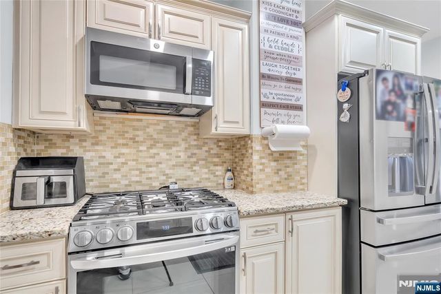 353 Page Avenue, Lyndhurst, NJ 07071