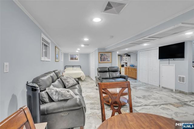 353 Page Avenue, Lyndhurst, NJ 07071