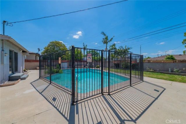 1832 E Eckerman, West Covina, CA 91791