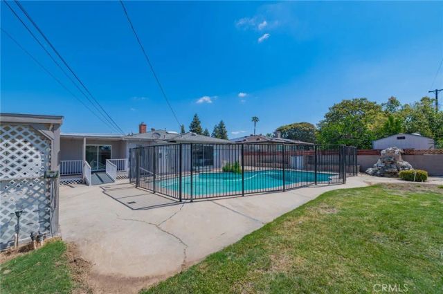 1832 E Eckerman, West Covina, CA 91791