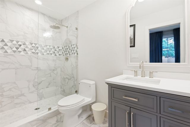 2226 Shady Creek Drive, Richardson, TX 75080