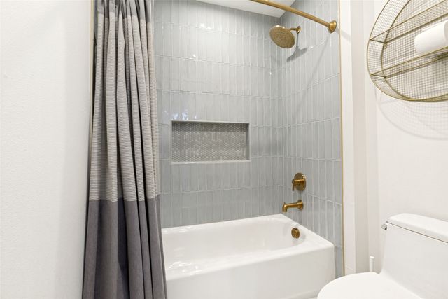 2226 Shady Creek Drive, Richardson, TX 75080