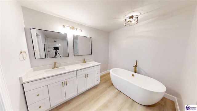 315 Bethlehem Academy Road, Cecilia, KY 42724