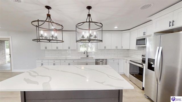 315 Bethlehem Academy Road, Cecilia, KY 42724