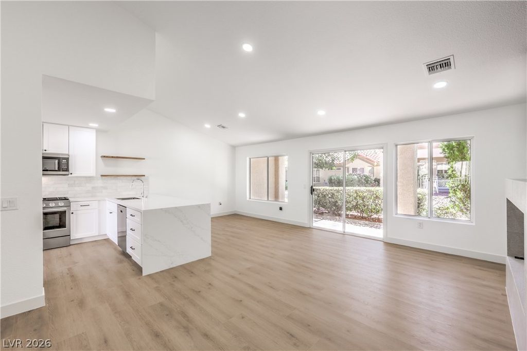9021 Faircrest Drive, Las Vegas, NV 89134 — photo 5