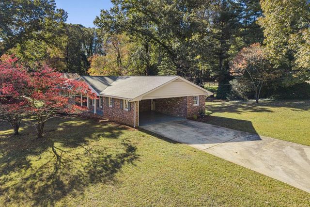 483 Rollingwood Drive, Stone Mountain, GA 30087