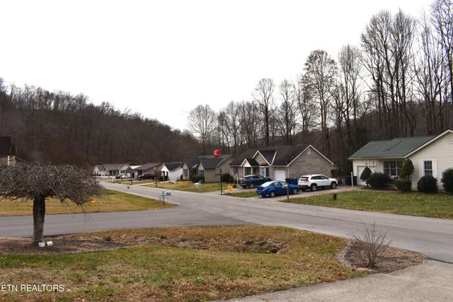 314 Picadilly Court, Middlesboro, KY 40965