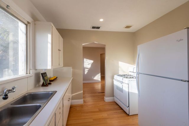 6817 6th St, Rio Linda, CA 95673