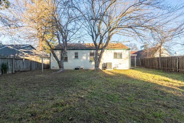 6817 6th St, Rio Linda, CA 95673