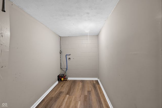 3651 Decamp Drive, Indianapolis, IN 46226