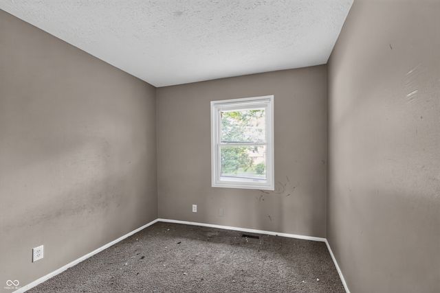 3651 Decamp Drive, Indianapolis, IN 46226