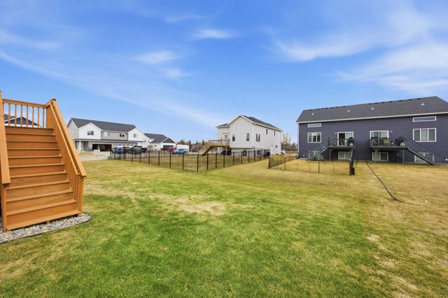 2581 66th Avenue S, Fargo, ND 58104