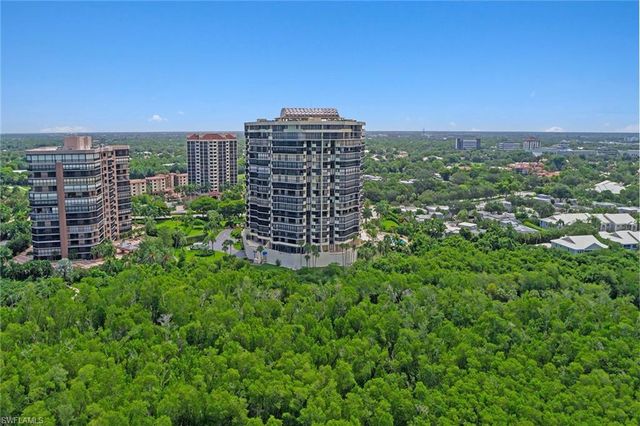 6001 Pelican Bay BLVD # 204, Naples, FL 34108