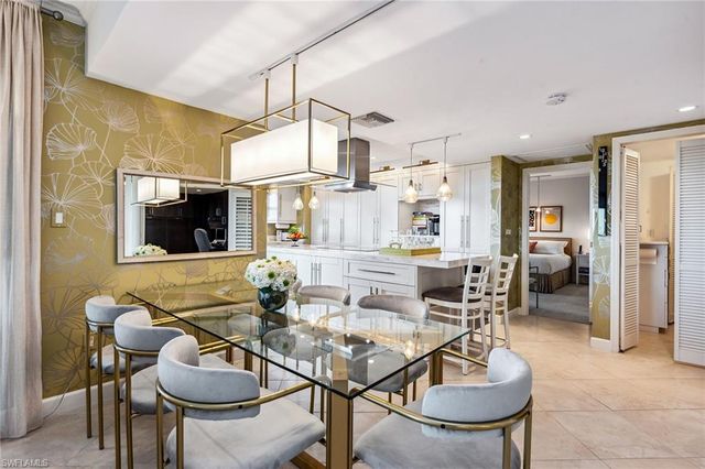 6001 Pelican Bay BLVD # 204, Naples, FL 34108