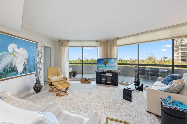 6001 Pelican Bay BLVD # 204, Naples, FL 34108