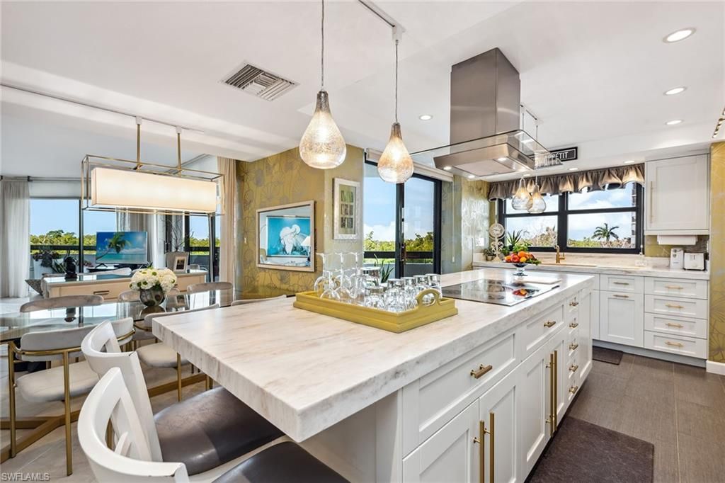 6001 Pelican Bay BLVD # 204, Naples, FL 34108