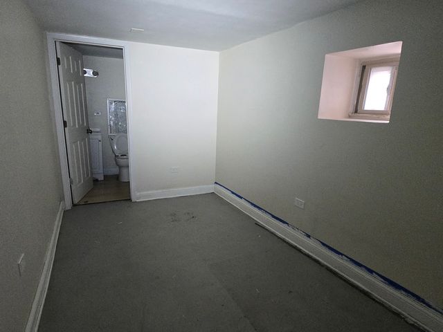 5750 W 65th Street, Chicago, IL 60638