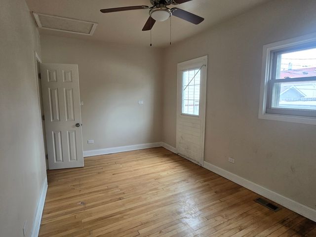 5750 W 65th Street, Chicago, IL 60638